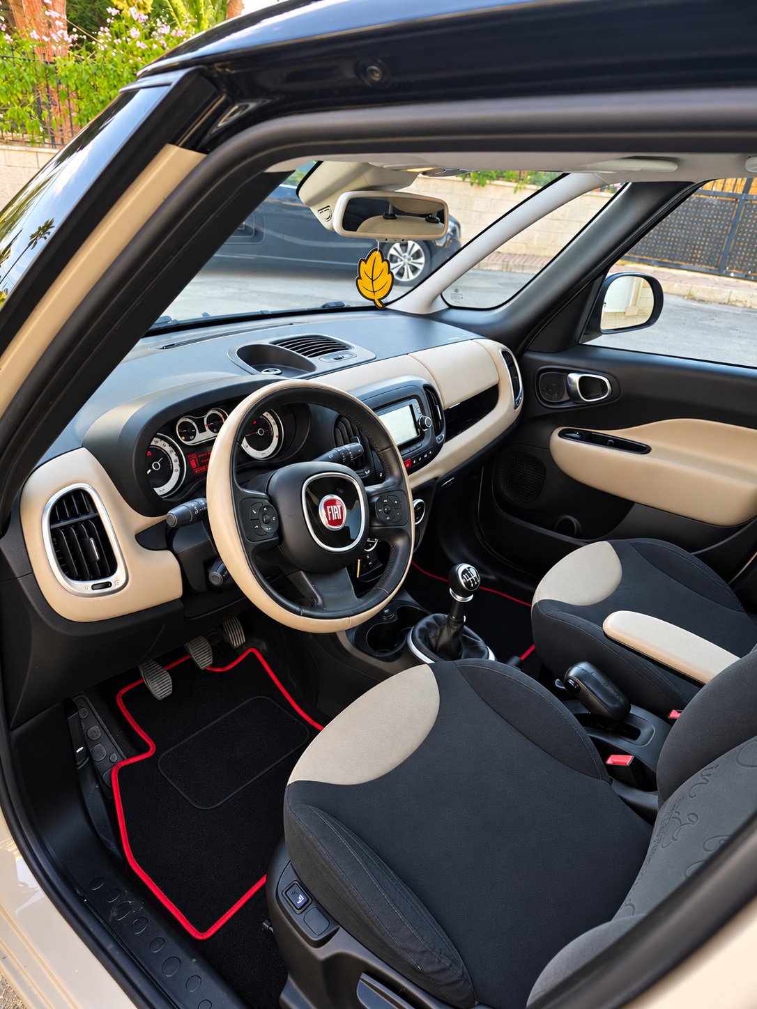 Fiat 500 L — 6