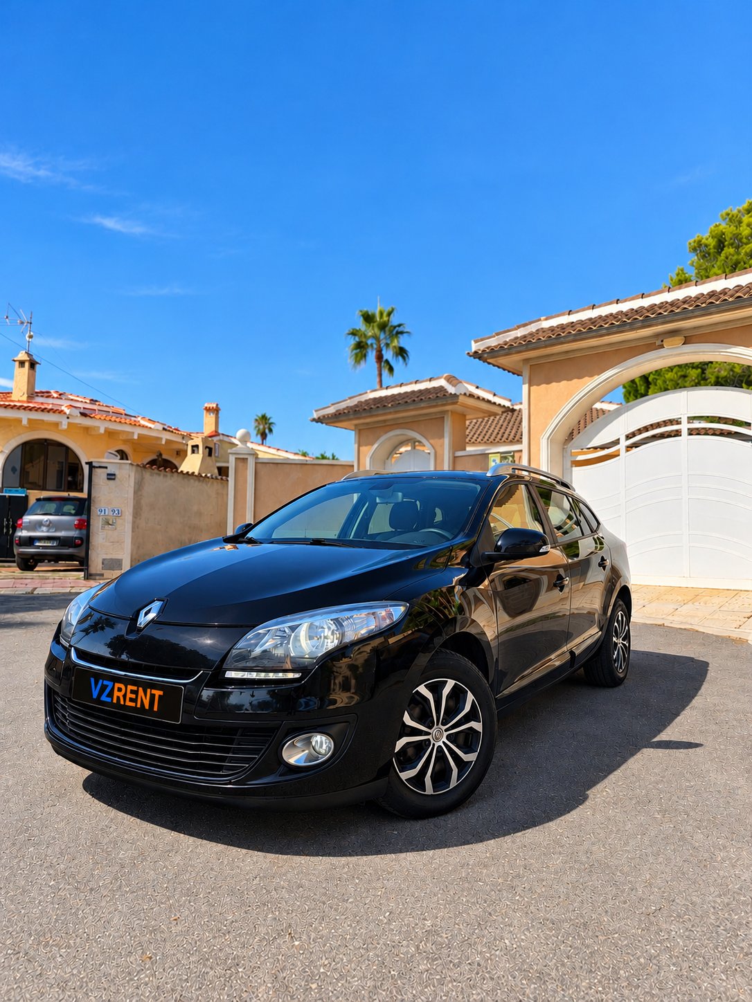 Renault Megane — 3