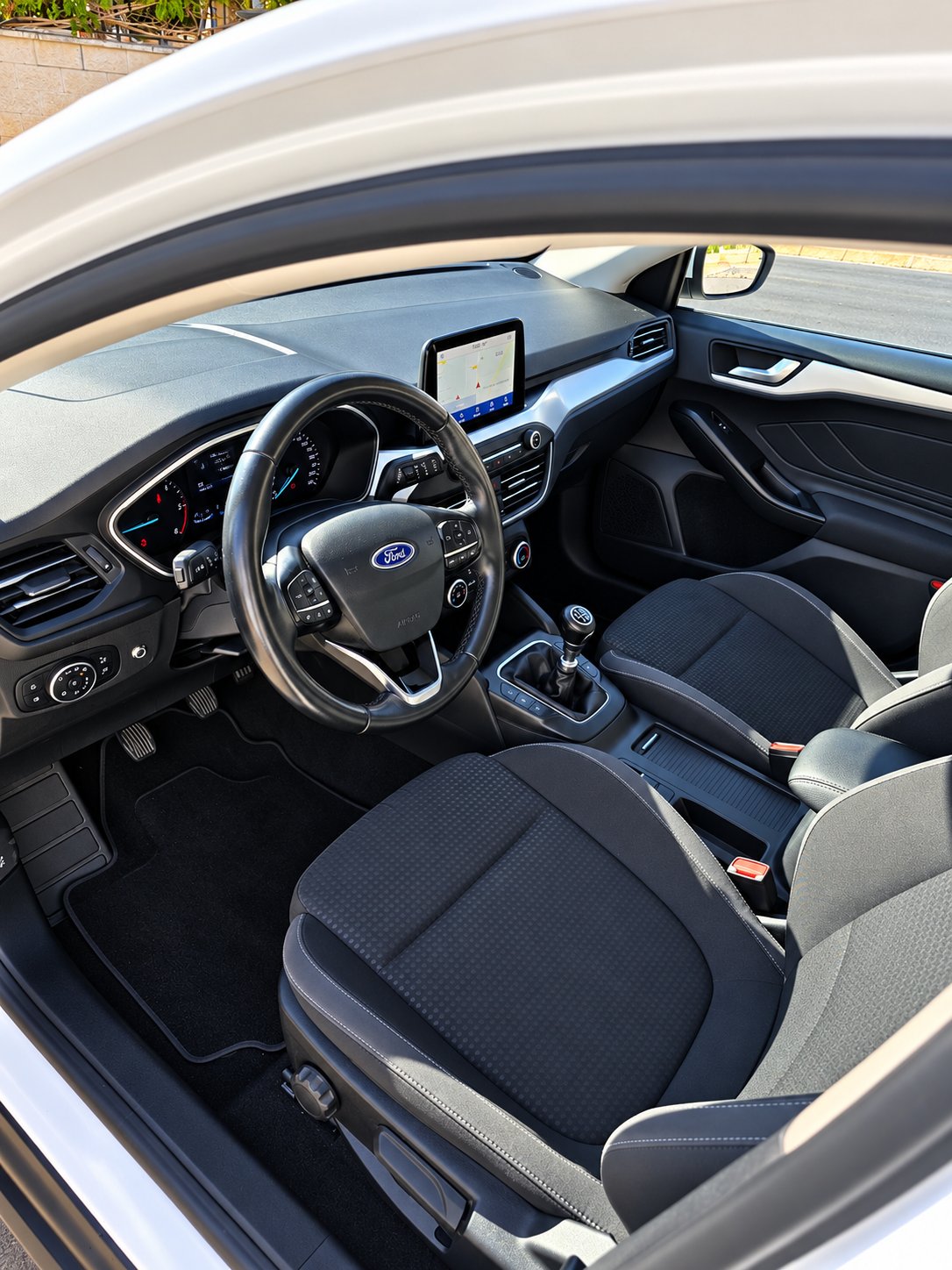 Ford Focus — 5
