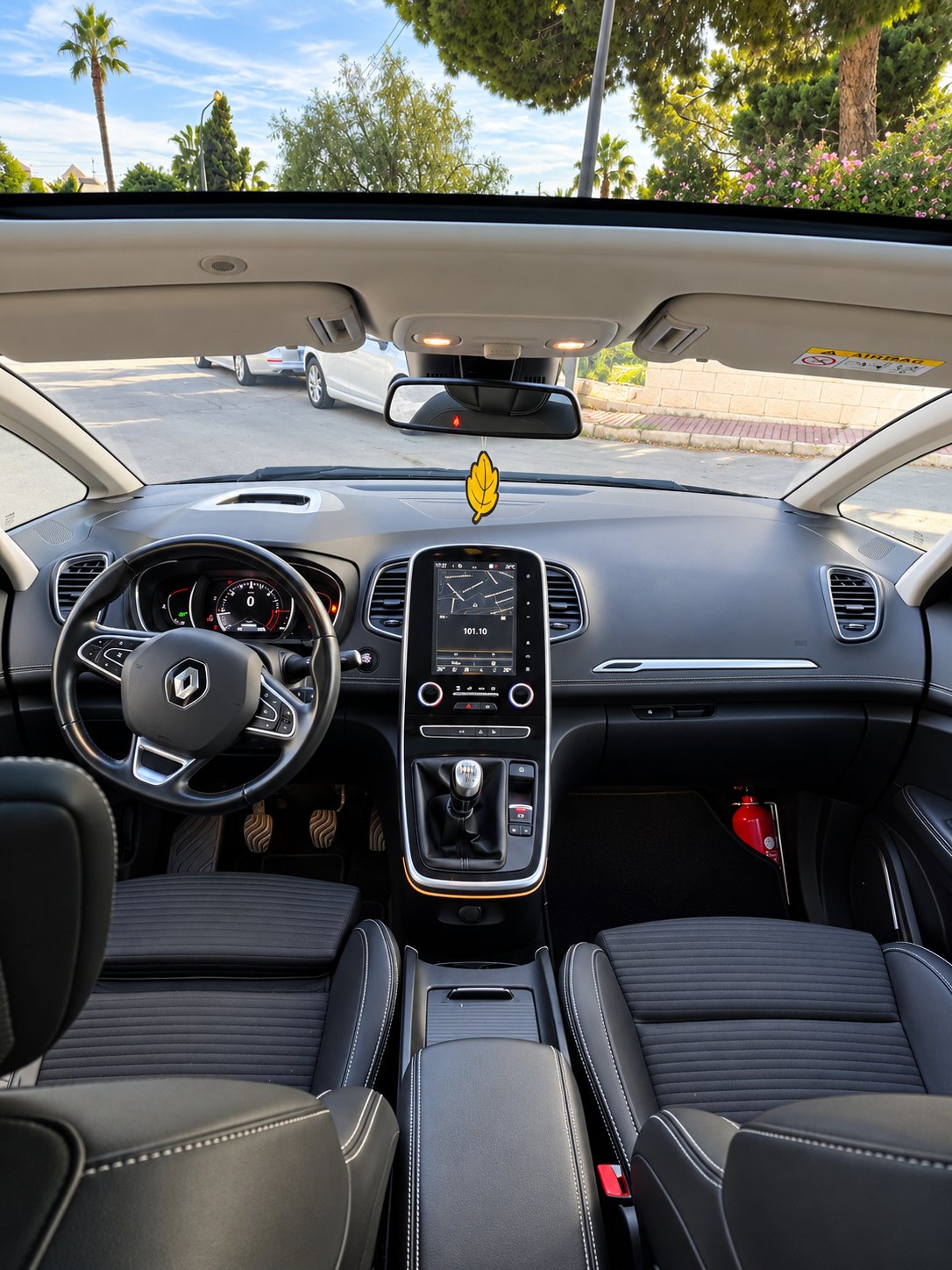 Renault  Grand Scenic 7PL — 5