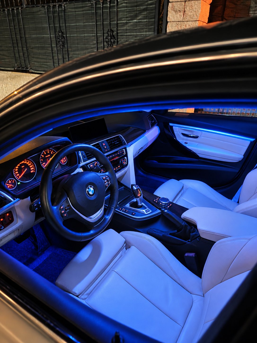 Bmw 330E — 10