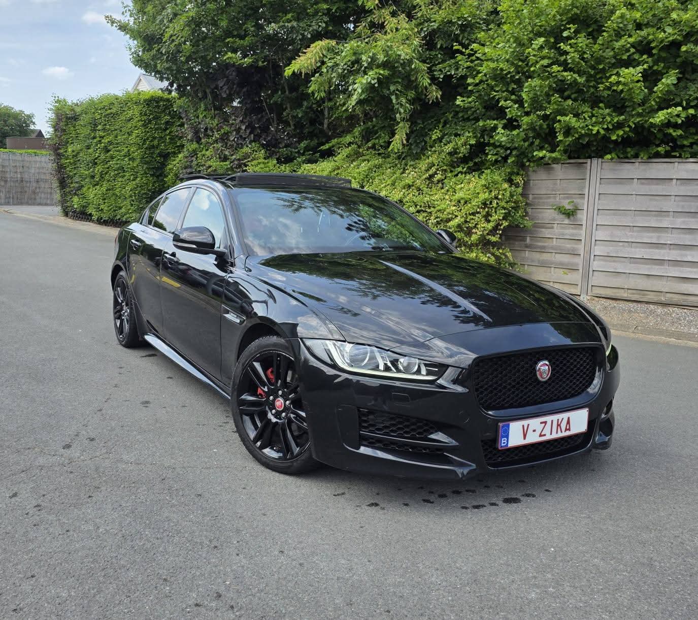 Jaguar XE