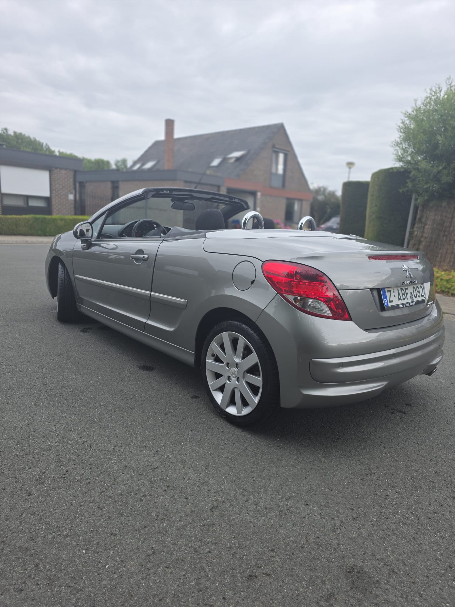 Peugeot 207 CC — 2