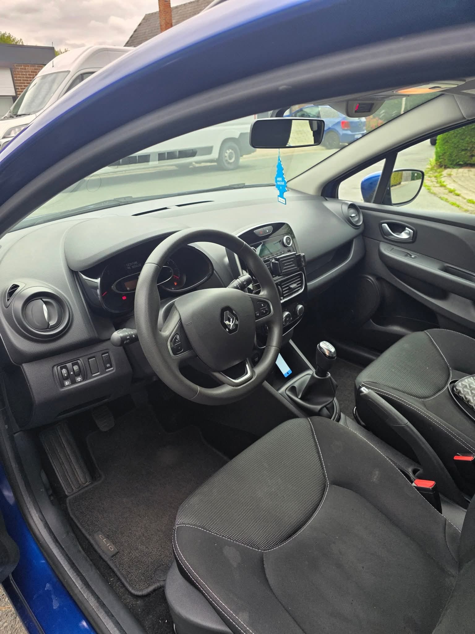 Renault Clio — 5